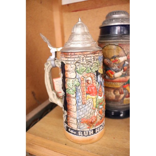 525 - Beer stein x 2