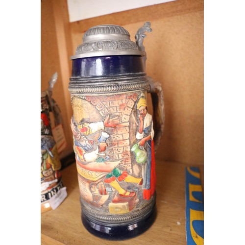 525 - Beer stein x 2