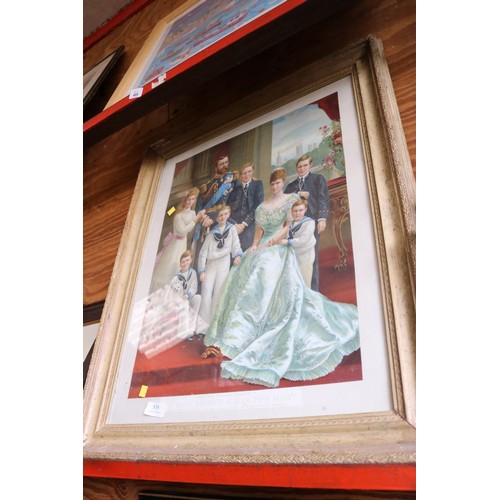 535 - Framed print of King George V & Queen Mary