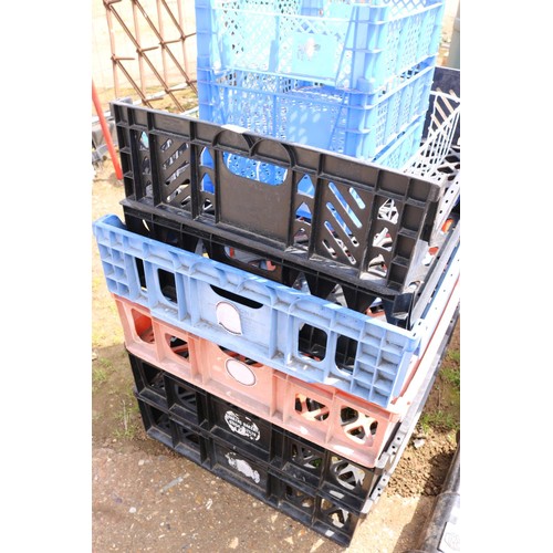 72 - Qty of plastic crates/trays