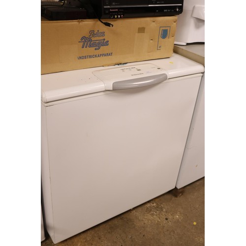 133 - Electrolux chest freezer - warranted until noon tues following the above sale