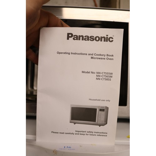 135 - Panasonic microwave - warranted until 12 noon Tuesday following the above sale