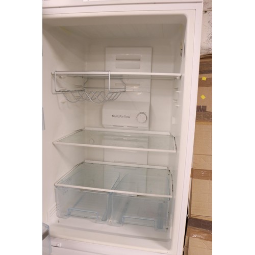 140 - Bosch fridge/freezer - warranted until 12 noon Tuesday following the above sale