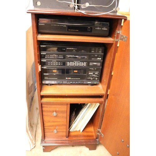 149 - Sony Hi Fi stereo in retro mahogany cabinet & speakers - warranted until 12 noon Tuesday following t... 