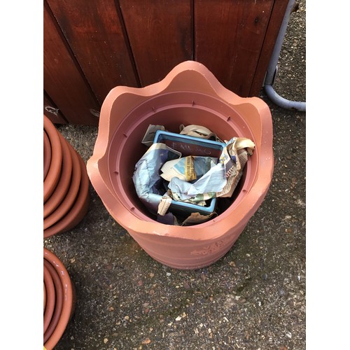 93A - plastic chimney pot planter