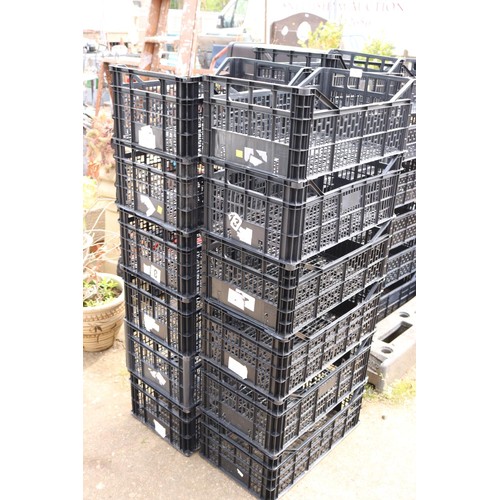 91 - 30 small black crates