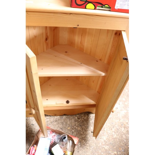 105 - Small pine cupboard