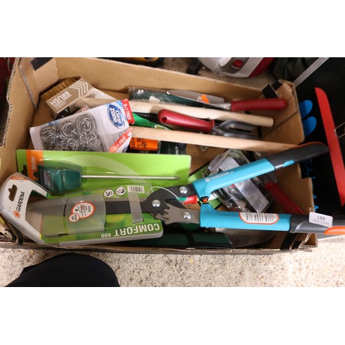 155 - Box containing various small gardening  items etc.