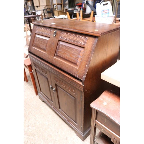 223 - Oak effect bureau