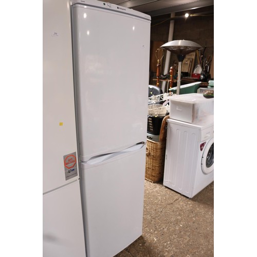 233 - Hotpoint fridge freezer - warranted until noon Tues following the above sale