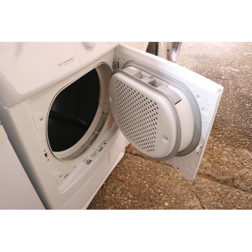 258 - Zanussi tumble dryer - warranted until 12 noon Tuesday following the above sale