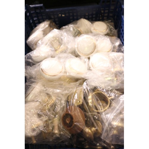 267 - 3 trays of assorted door handles & wall sockets, etc