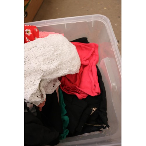 319 - Plastic storage box (large) of girls clothing 8-11 years - good condition, incl Next River Island, e... 