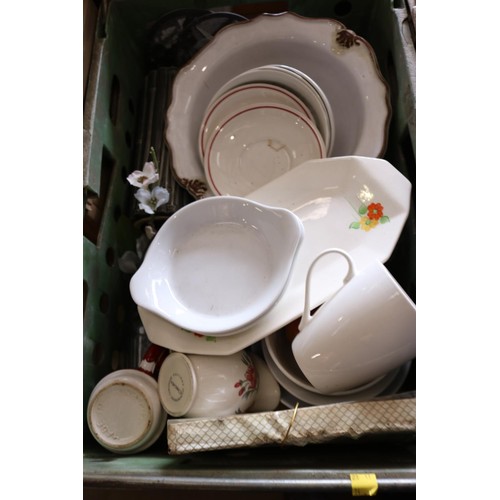 332 - 3 boxes of misc, incl crockery, glassware, etc