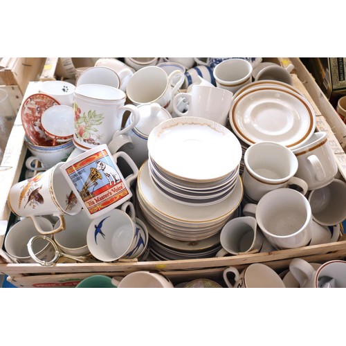 355 - Qty of various crockery