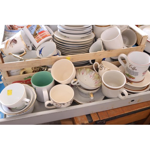 355 - Qty of various crockery