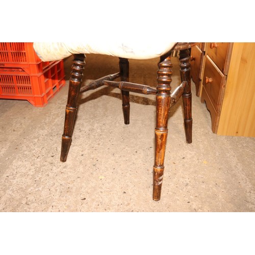 656 - Spindle back country chairs with penny seat