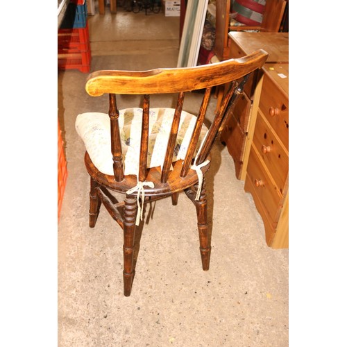 656 - Spindle back country chairs with penny seat