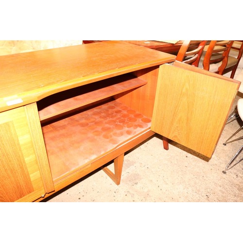 658 - Beautality teak sideboard/drinks cabinet