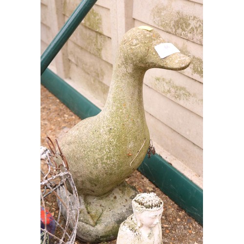 66 - Duck, ornament, garden, ornaments, Etc.