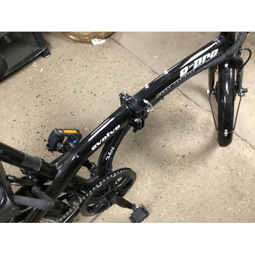 72 - E-pro evolve folding bike, power assisted, tools & instructions - warranted until 12 noon Tuesday fo... 