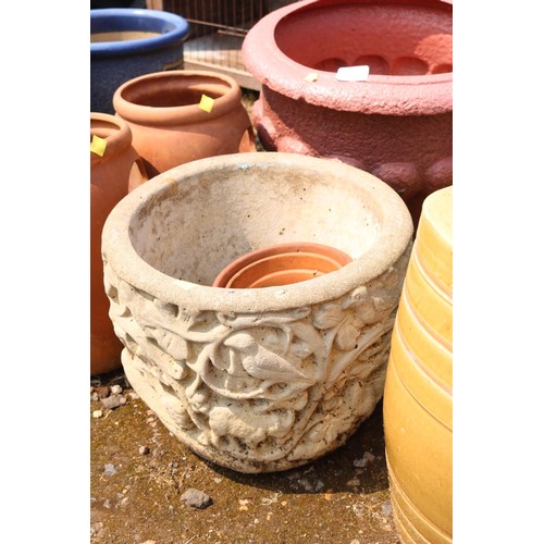 34 - Price & Bristow gin barrel & 4 other plant pots