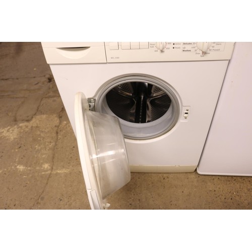 89 - Bosch maxx washing machine - warranted until noon Tues following the above sale