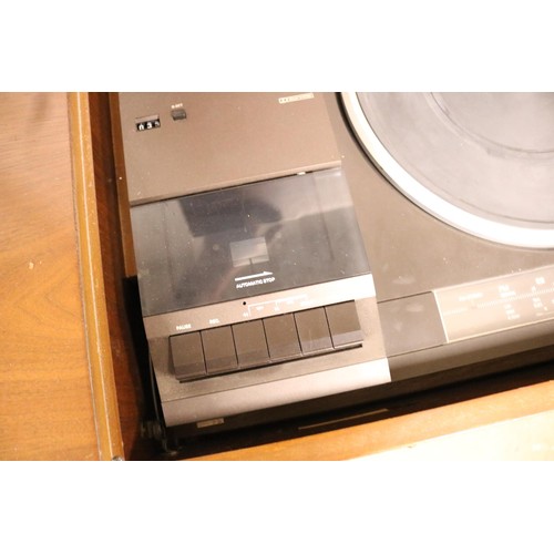 96 - Dynatron music system - warranted until 12 noon Tuesday following the above sale