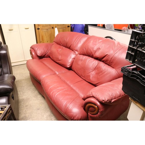 695 - Pink 2 seater sofa