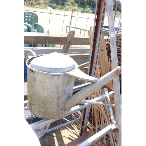 36 - Old watering can