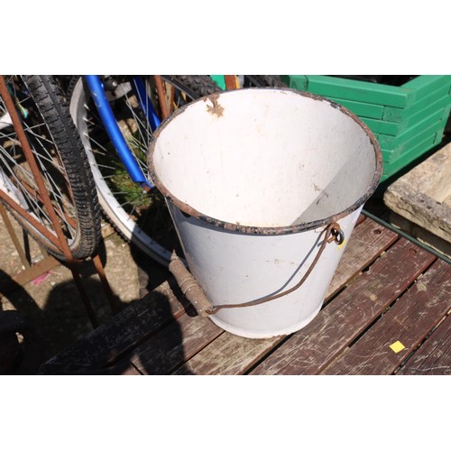 50 - Enamel and galvanise buckets