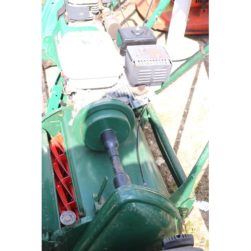 76 - Ransomes cylinder mower with Honda engines - working order