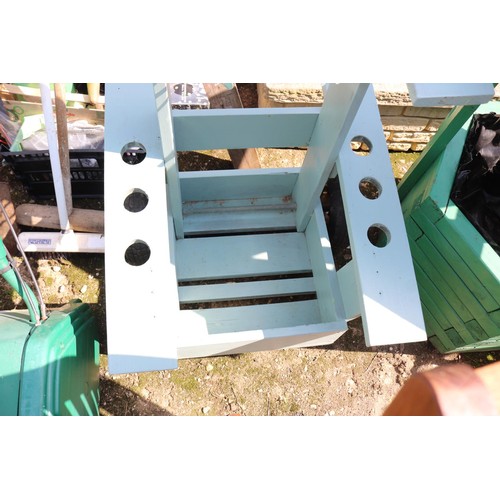 79 - Wheeled garden trug