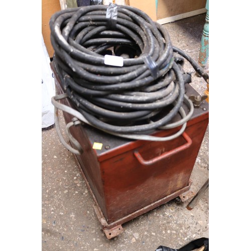 117 - Antique welder-must be rewired by a qualified electrician