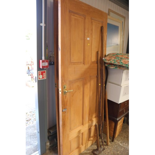 128 - 3 cottage doors