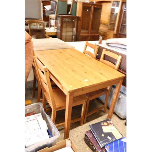 663 - Kitchen table & 4 chairs