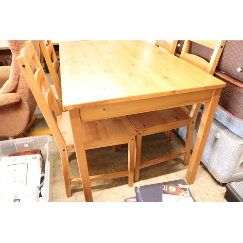 663 - Kitchen table & 4 chairs