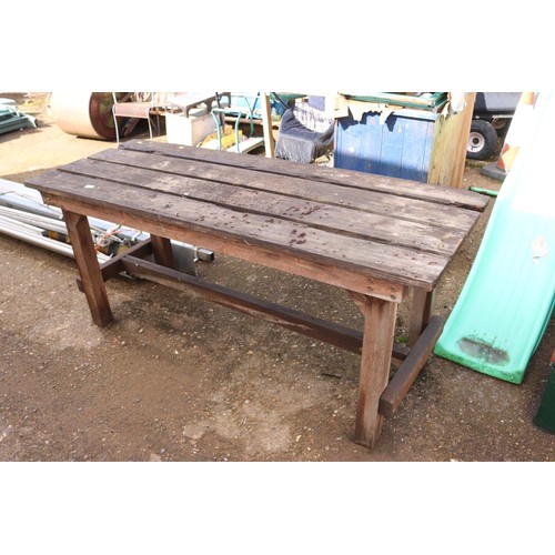 1 - Wooden four plank potting table