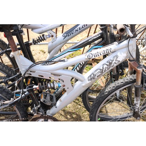 25 - Trax Mountain bike