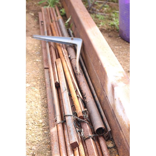 63 - Quantity of various steel bars etc