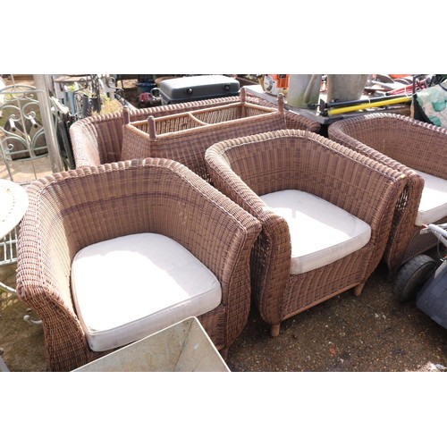 101 - Outside garden, wicker seat, including two seater sofa, three chairs and coffee table