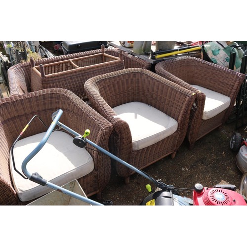 101 - Outside garden, wicker seat, including two seater sofa, three chairs and coffee table