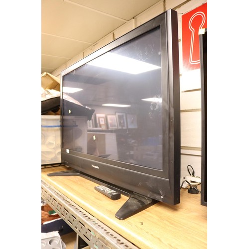 106 - Large Panasonic TV with remote - warranted until 12 noon Tuesday following the above sale