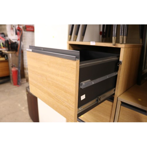 128 - 4 drawer filing cabinet with key