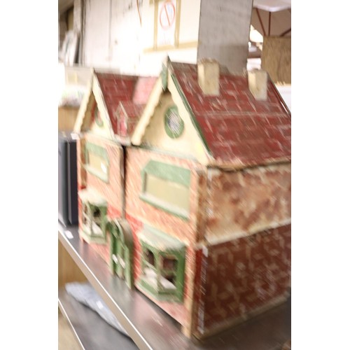 134 - Antique dolls house