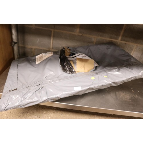 136 - Stainless steel sink BNIB, reversable, Victoria Plum