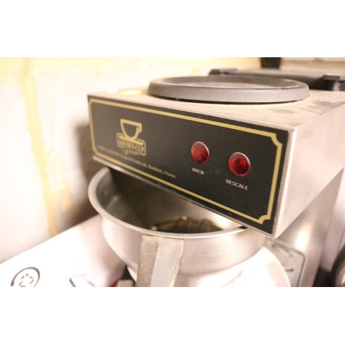 167 - Golden cup service coffee machine & accessories - warranted until 12 noon Tuesday following the abov... 