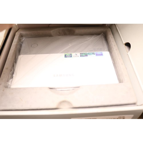 169 - Samsung photo printer with adaptor, manual, etc - warranted until 12 noon Tuesday following the abov... 