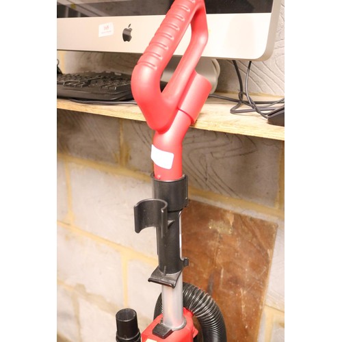 174 - Upright hoover vacuum cleaner 1800w - warranted until 12 noon Tuesday following the above sale