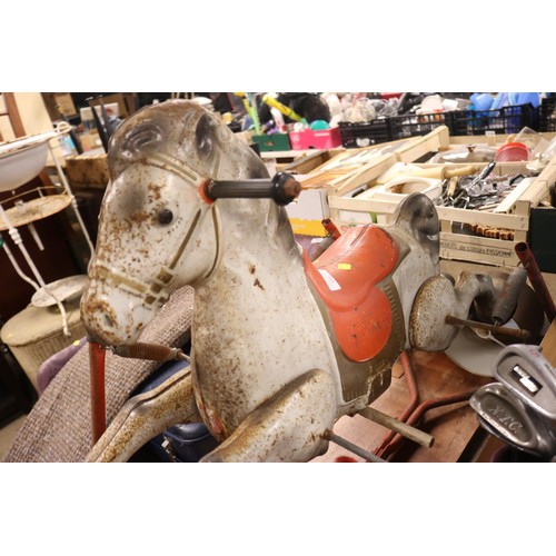 381 - metal toy horse - vintage